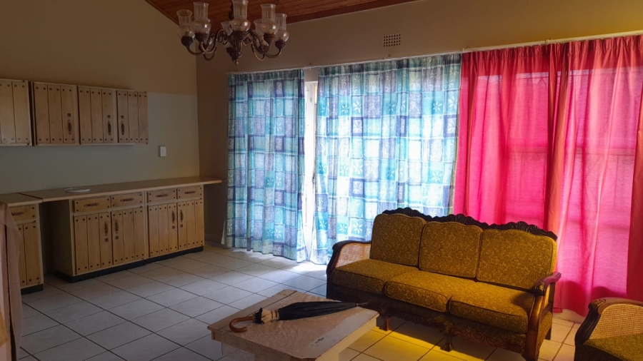 3 Bedroom Property for Sale in Hartbeesfontein North West